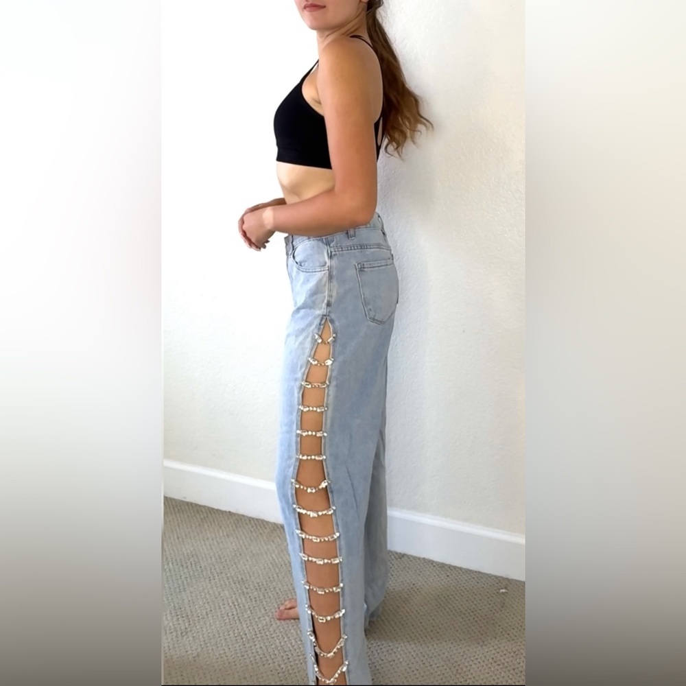 Jeans 👖 (size M-L) (I wore it once for my birthday)